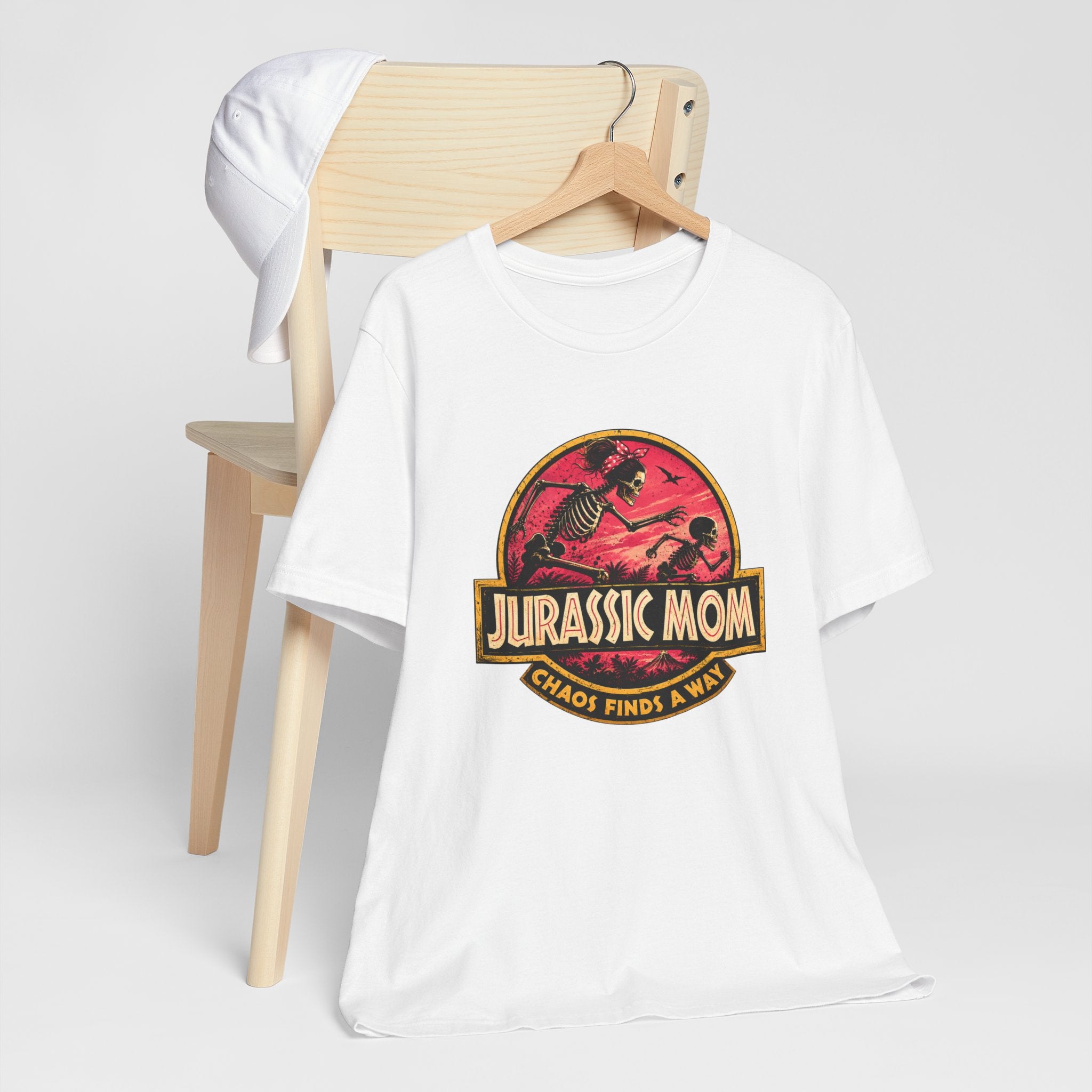 Damen T-Shirt „Jurassic Mom“