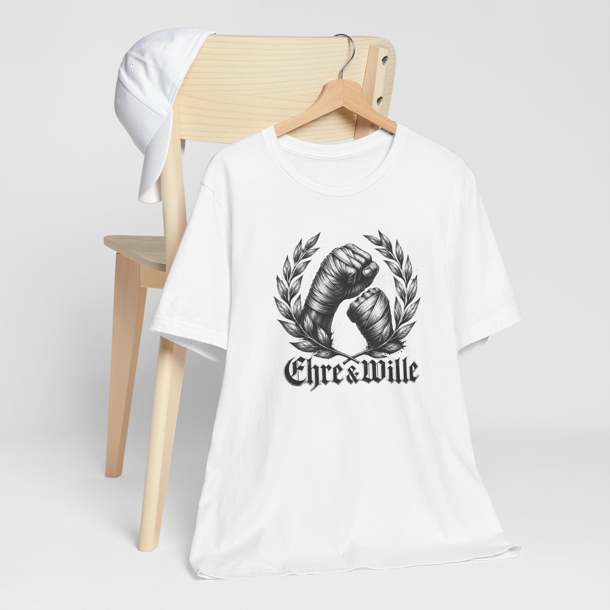 Herren T-Shirt – Ehre & Wille Faust Design