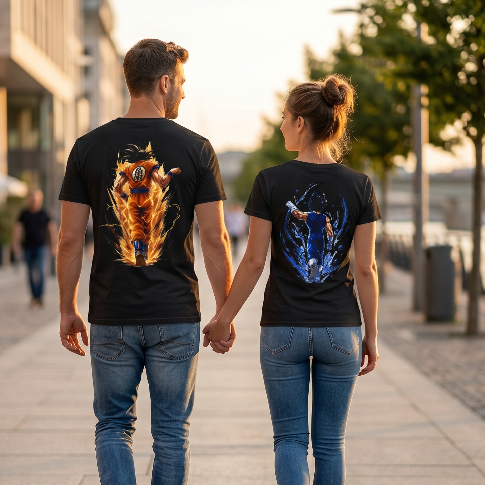 Partner-Shirt Set „Energy Duo“ – 2 Anime-inspirierte Backprint Shirts